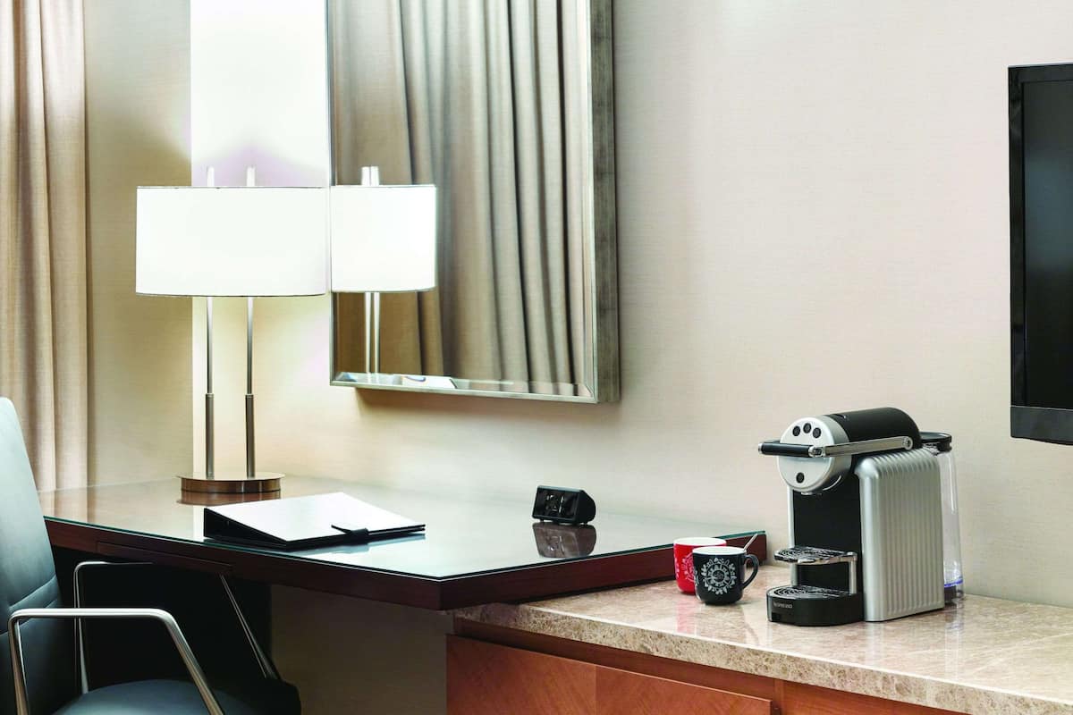 2 chambres, minibar, coffres-forts dans les chambres, bureau