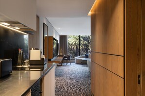 Studio, Mountain View | Private kitchenette | Mini-fridge, espresso maker, coffee/tea maker, electric kettle - Radisson Hotel Cape Town Foreshore (Cape Town)
