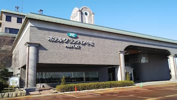 Fachada de la propiedad