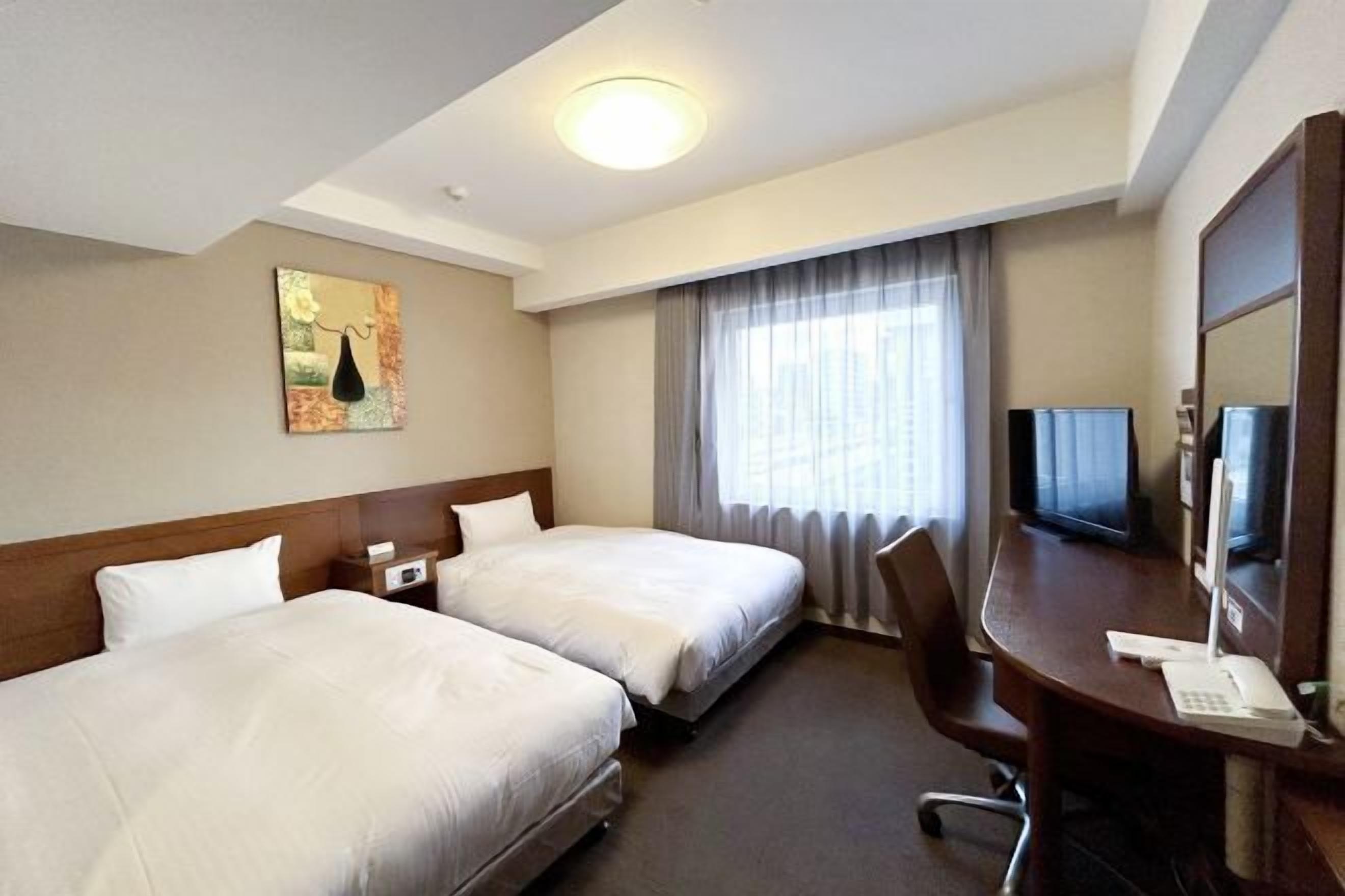 Desk, free WiFi, bed sheets