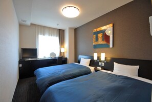 Comfort Twin Room, Smoking | Desk, free WiFi, bed sheets - Route Inn Grantia Hakodate Goryokaku (Hakodate)