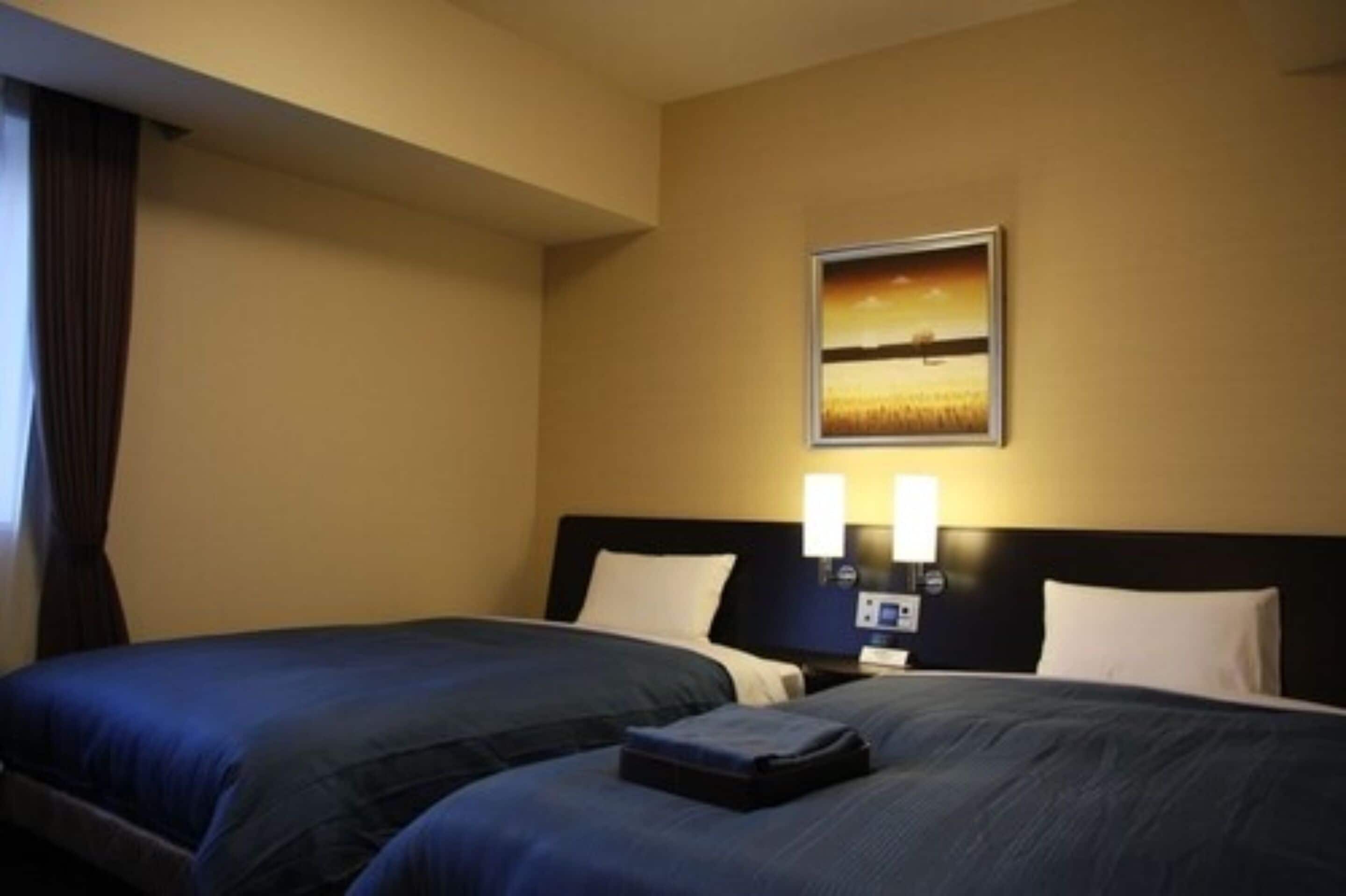 1 bedroom, in-room safe, desk, iron/ironing board