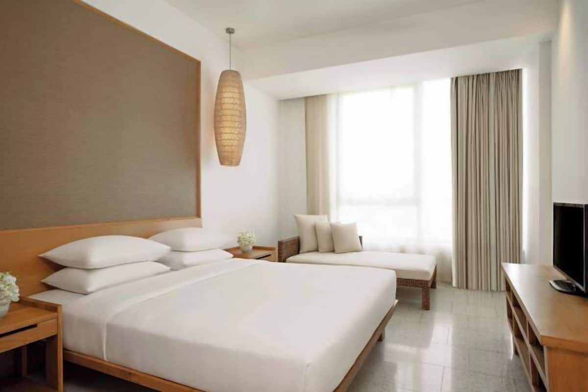 2 bedrooms, minibar, in-room safe, individually decorated
