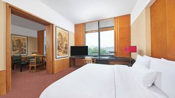 Ropa de cama de alta calidad y minibar