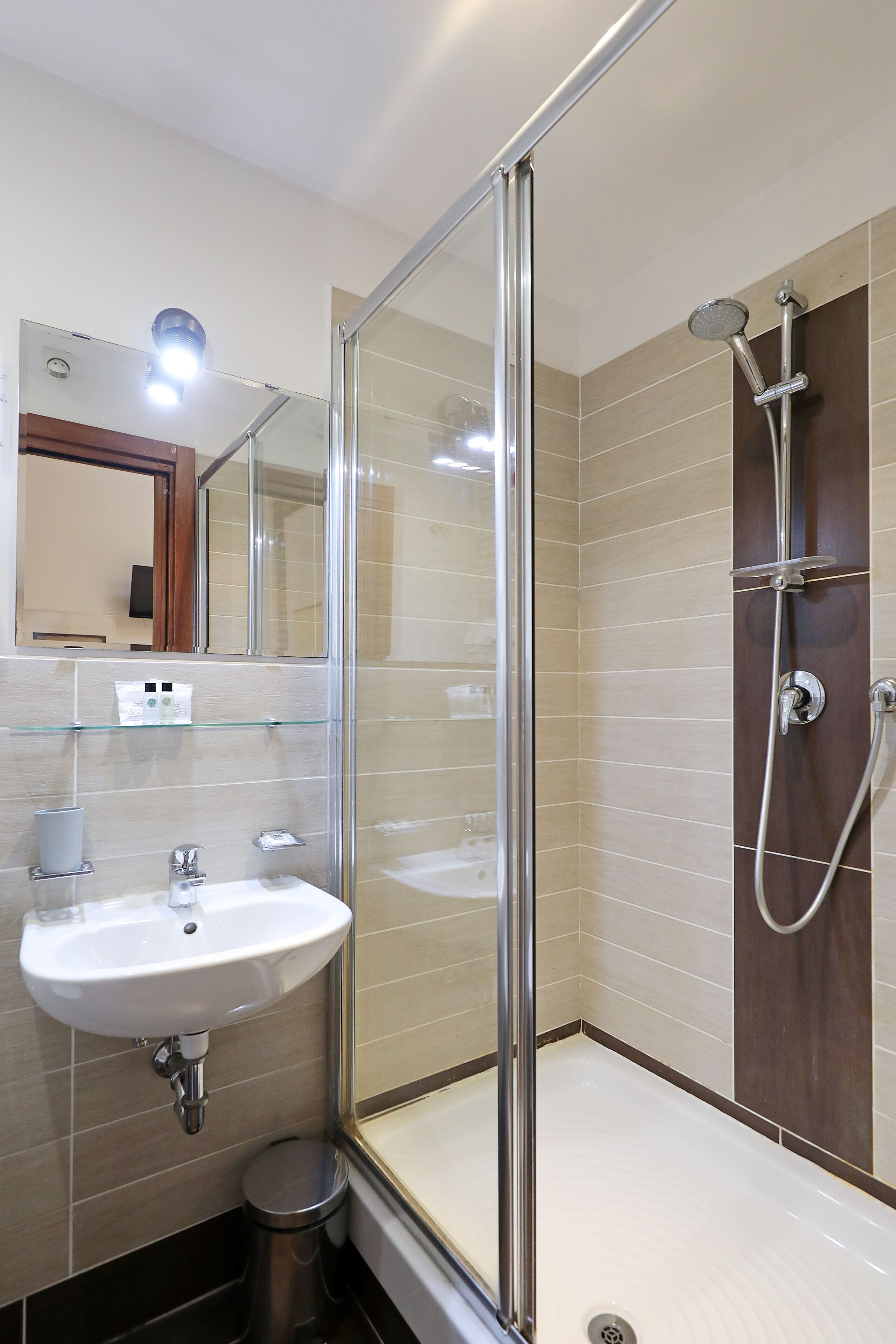 Chambre Double Standard | Salle de bain