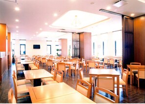 Restaurant - Route-Inn Grantia Hakodate Ekimae (Hakodate)