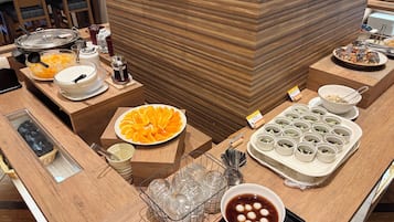Breakfast buffet