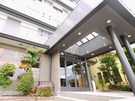 施設の正面