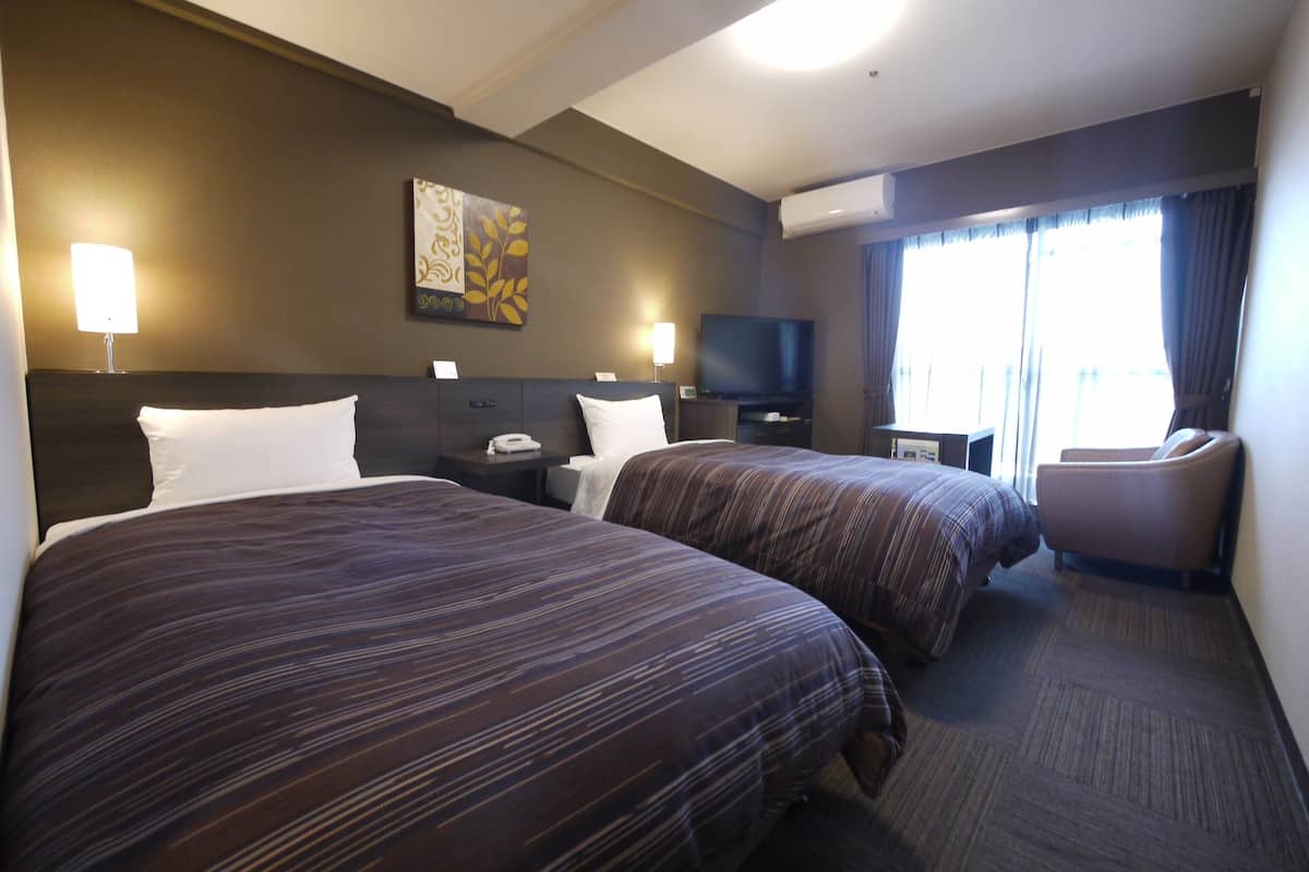 Kamar Twin Deluks, Bebas Asap Rokok (East Wing, Comfort) | Meja kerja, Wi-Fi gratis, dan seprai linen