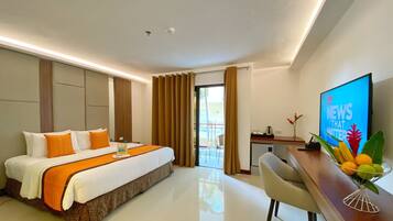 ๋๋ญ์ค๋ฃธ, ํน์ฌ์ด์ฆ์นจ๋ 1๊ฐ | ๋ฏธ๋๋ฐ, ๊ฐ์ค ๋ด ๊ธ๊ณ , ์ฑ
์, ๋
ธํธ๋ถ ์์
๊ณต๊ฐ