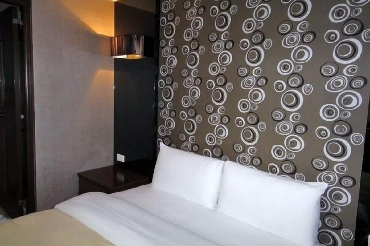Double Room | WiFi (free)