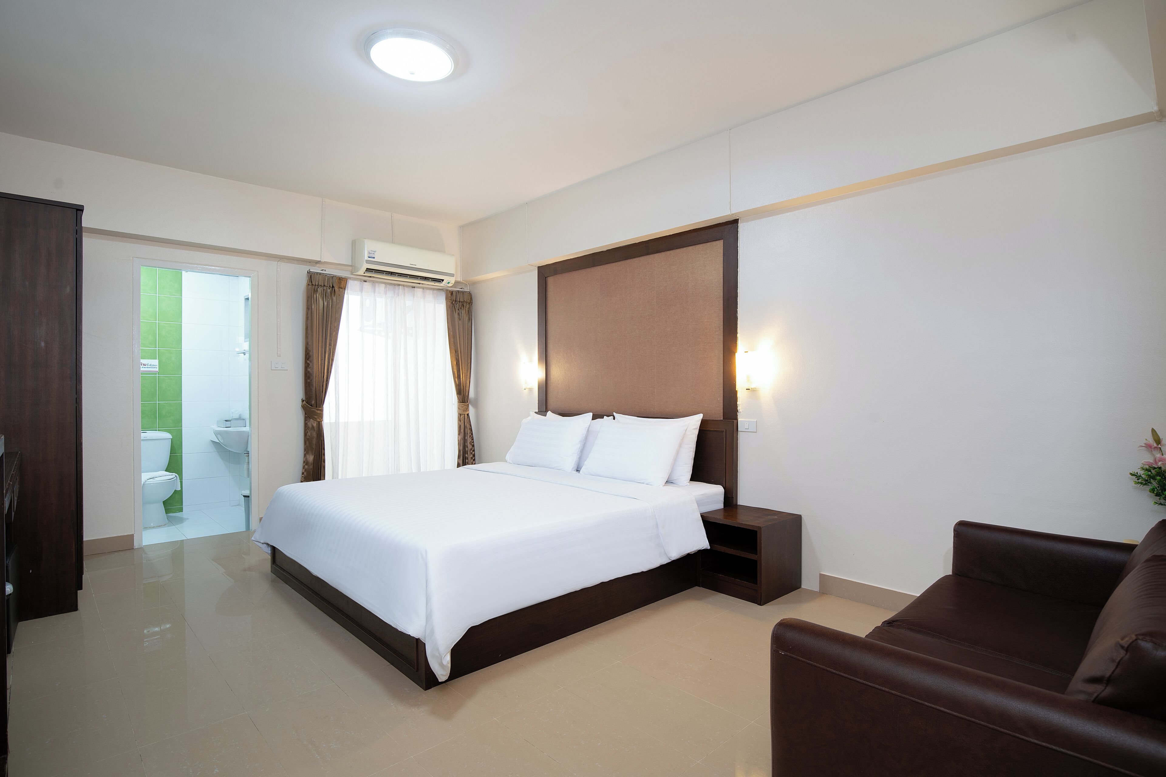 Foto - P-Park Suvarnabhumi