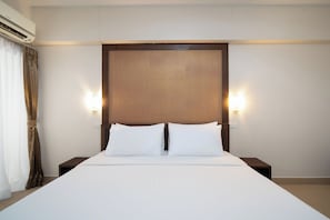 Chambre Double Supérieure | Coffres-forts dans les chambres, rideaux occultants, Wi-Fi gratuit
