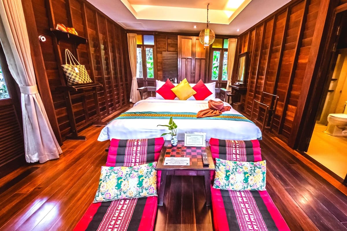 Garden Bungalow (Garden View)