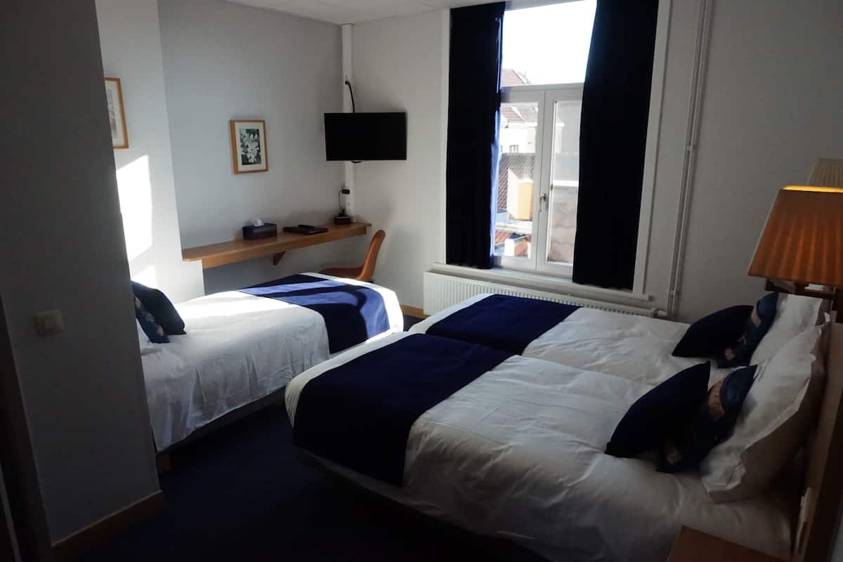 Dreibettzimmer