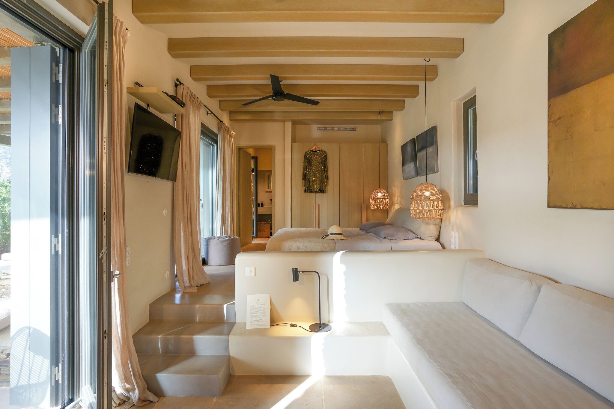 Dream Hillside House for 2+1 guests  sea view | 高档床上用品、迷你吧、特色装修、特色家居