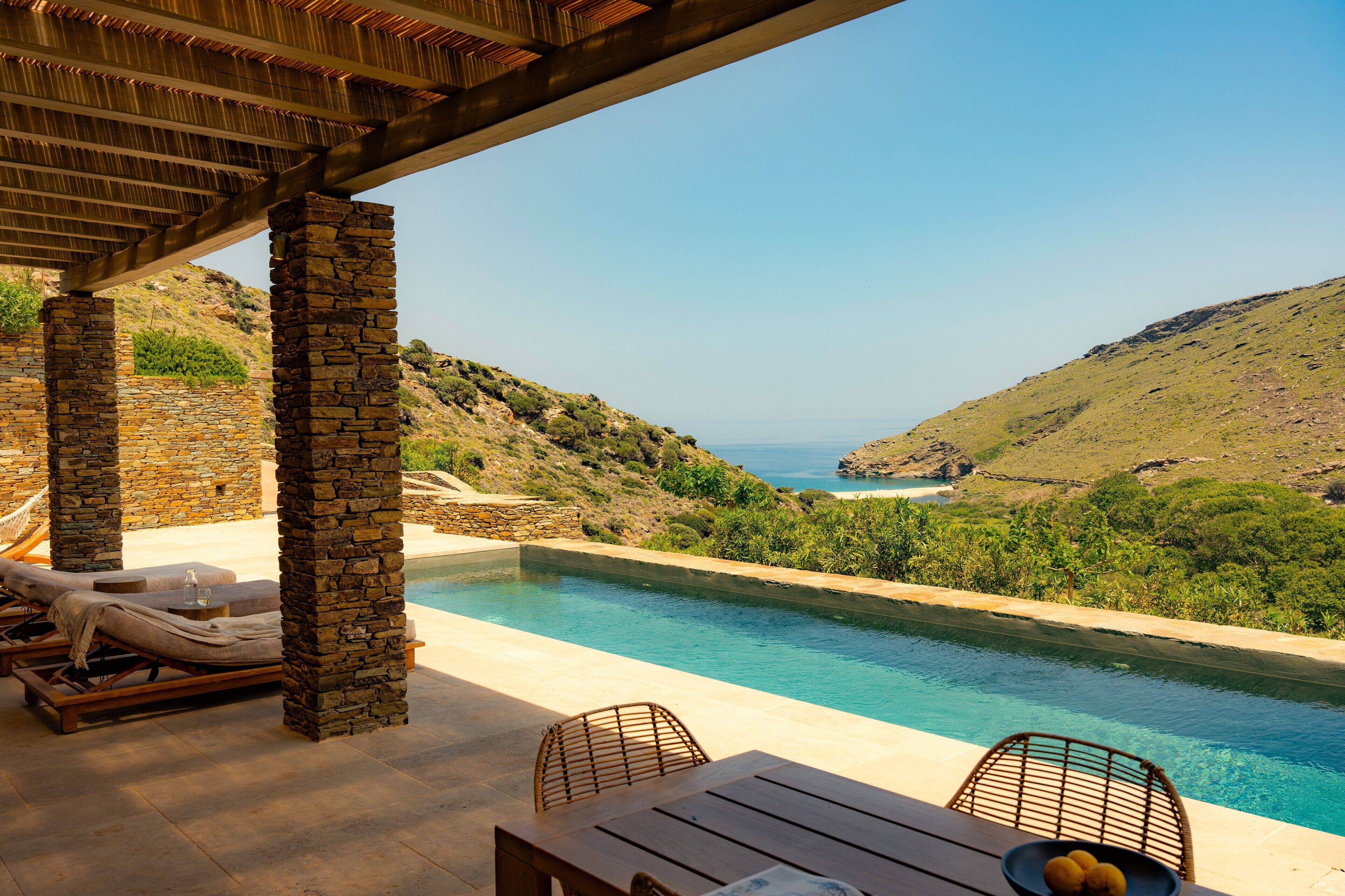 Sunrise Hillside House with private pool and Sea view | Terrasse/Patio