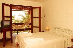 Standard Double Room | Minibar, iron/ironing board, free WiFi, bed sheets - Hotel Tubarao (Natal)