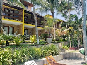 Habitació quàdruple bàsica, vistes al jardí | Terrassa o pati