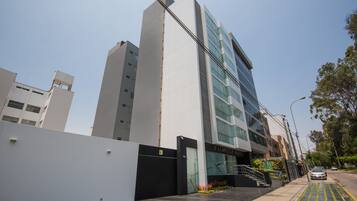 Fachada de la propiedad