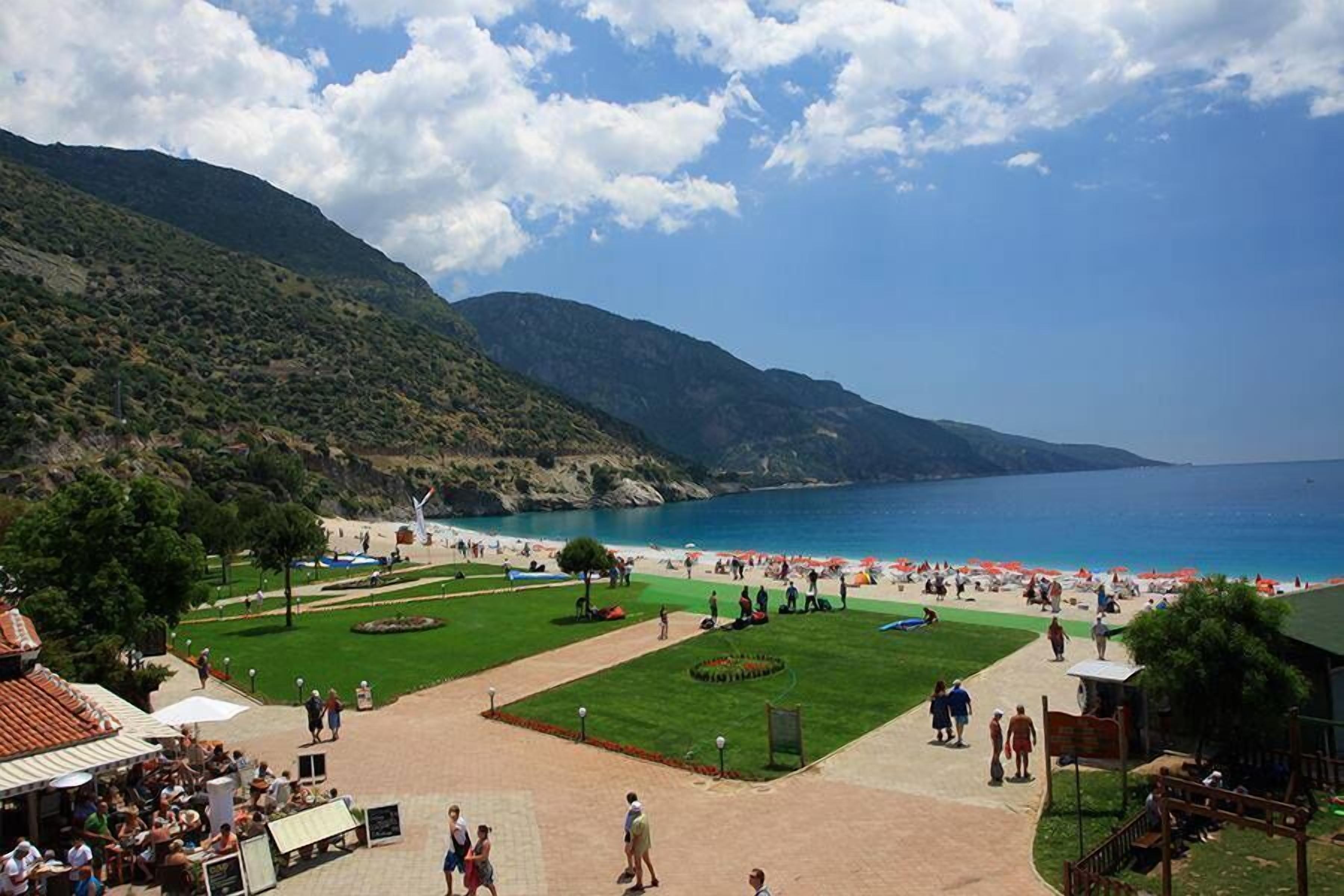 Photo - Magic Tulip Beach Hotel