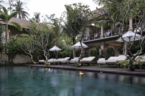 2 outdoor pools - The Kanjeng Resort Ubud (Ubud)