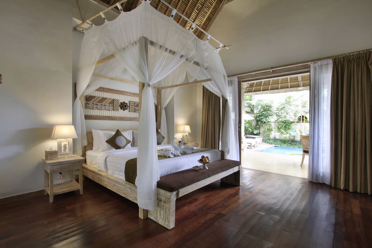 Ropa de cama de alta calidad y minibar