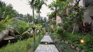 Garden - The Kanjeng Resort Ubud (Ubud)