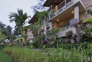 Courtyard - The Kanjeng Resort Ubud (Ubud)