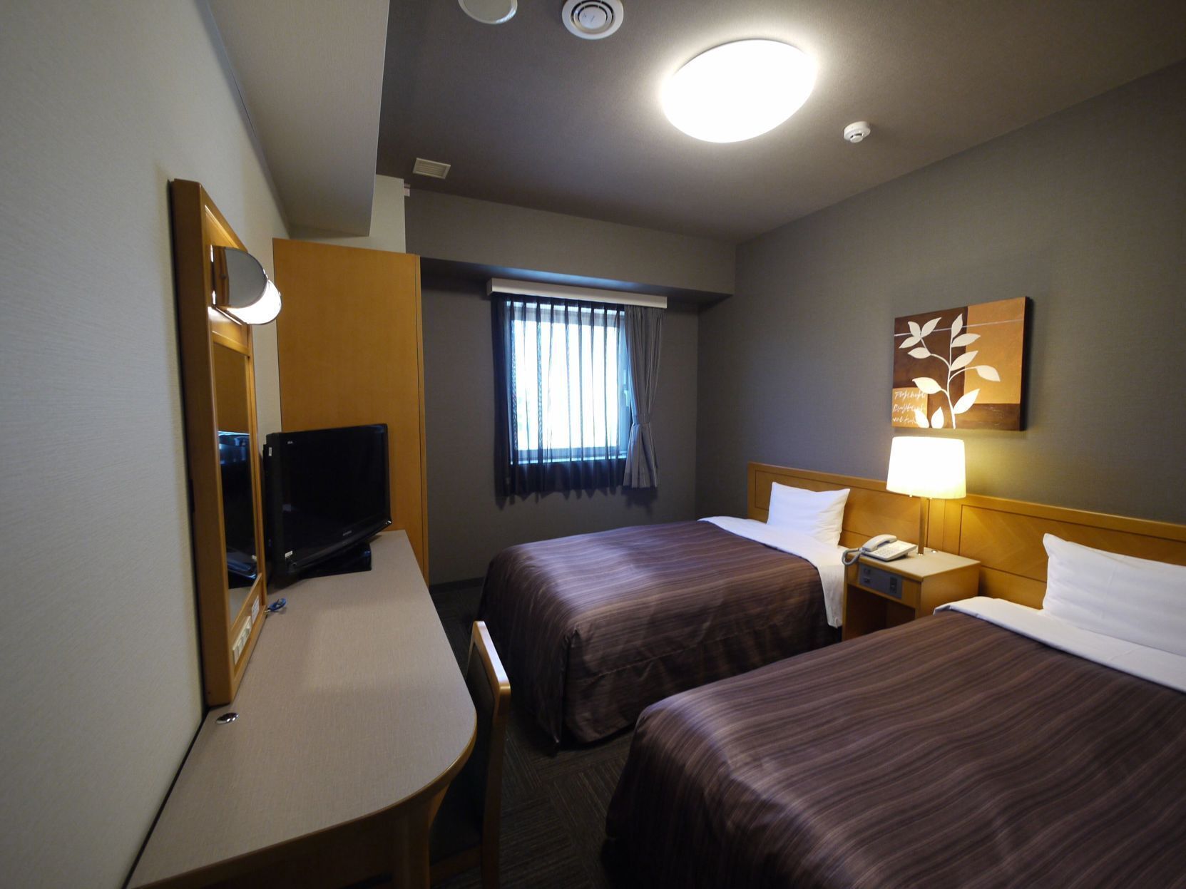 1 bedroom, in-room safe, desk, free WiFi