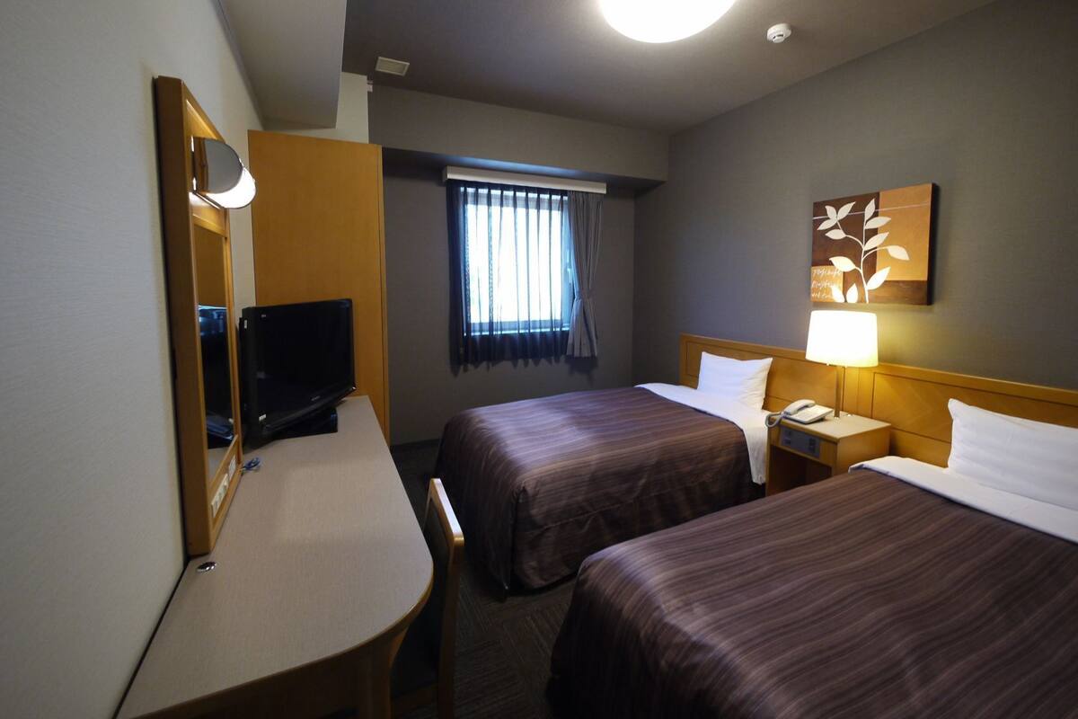 1 bedroom, in-room safe, desk, free WiFi
