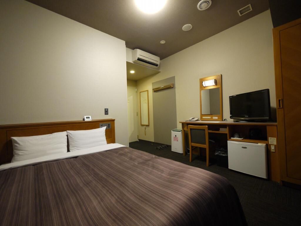1 bedroom, in-room safe, desk, free WiFi
