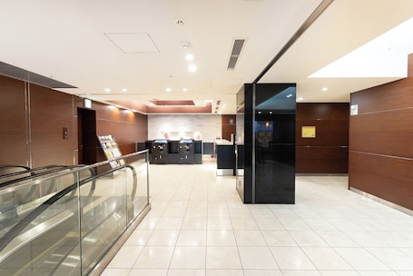 Lobby. Hotel Keihan Asakusa