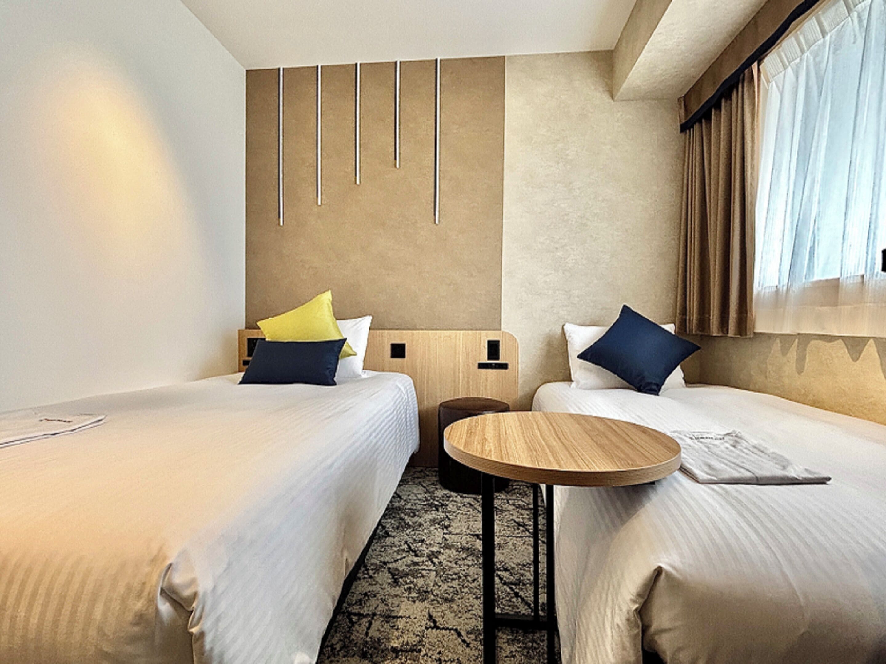 Moderate Room, Non smoking | Premium bedding, in-room safe, blackout drapes, iron/ironing board