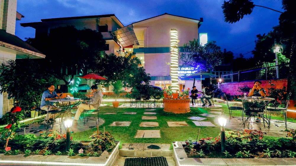 Hotel Blue Horizon by null