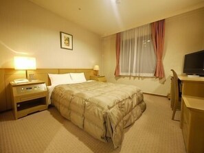 خزنة داخل الغرفة ومكتب وواي فاي مجانًا