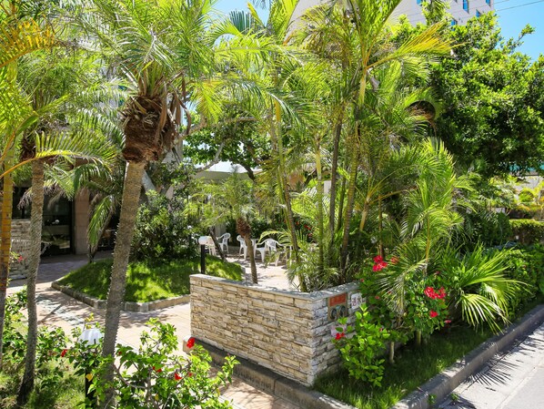 Terrace/patio - Route Inn Grantia Ishigaki (Ishigaki)