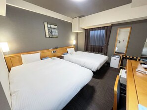Free WiFi, bed sheets - Hotel Route-Inn Naha Asahibashi Eki Higashi (Naha)