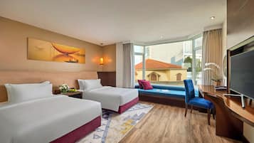 Superior Twin Room, 2 Single Beds (City View) | Minibar, in-room safe, desk, blackout curtains