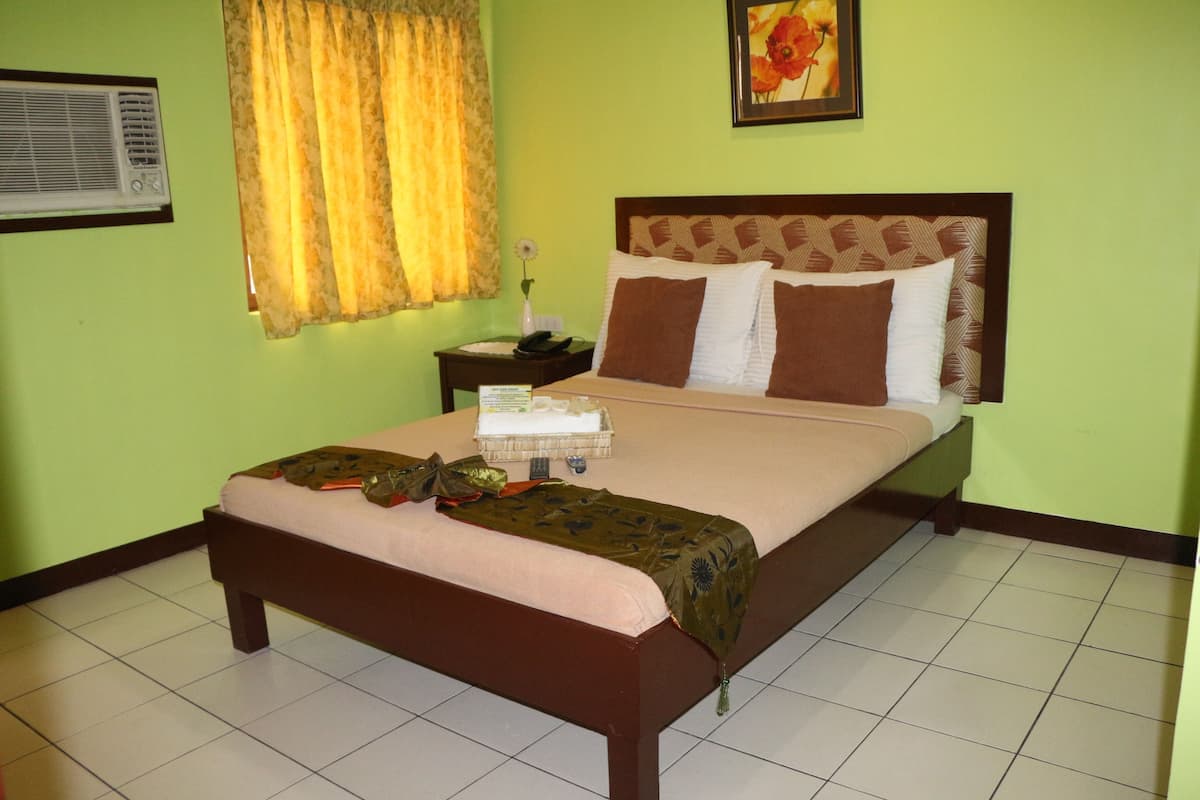 Empress Room | ตู้นิรภัยในห้องพัก, โต๊ะทำงาน, Wi-Fi ฟรี, ผ้าปูที่นอน