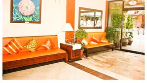 Lobby - Verbena Hotel (Cebu City)