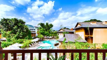 Sun deck
