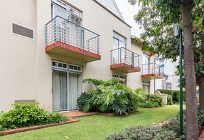 View from room - Courtyard Hotel Arcadia (Pretoria)