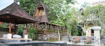 Lokasari Bungalows Spa & Gallery