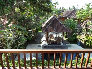 Deluxe Room | View from room - Lokasari Bungalows Spa & Gallery (Ubud)
