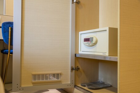 ibis Styles Singapore Albert - Image 55