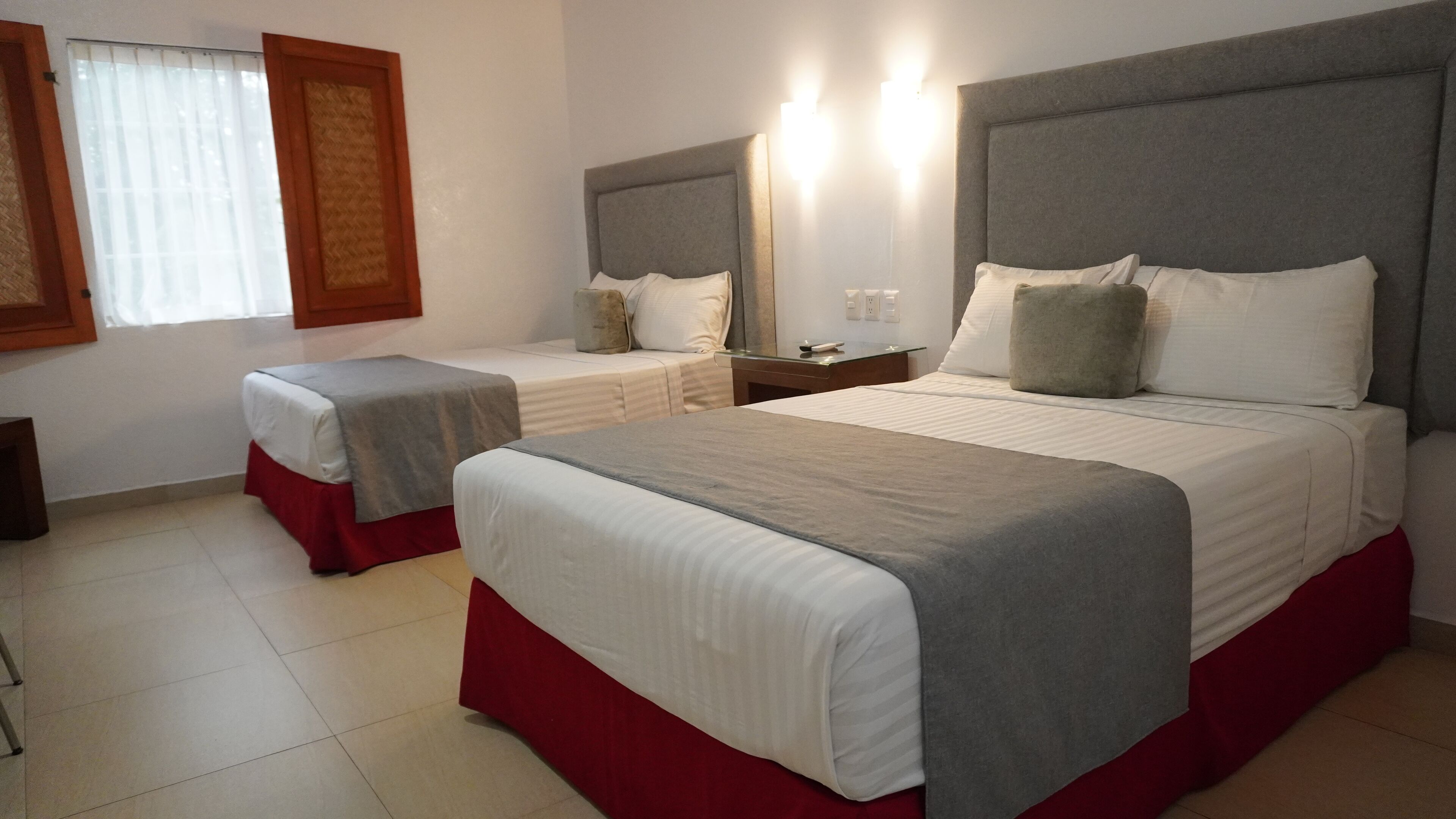 Standard Room, 2 Double Beds