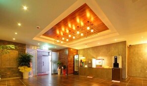 Interior entrance - VIV Classic Hotel (Seoul)