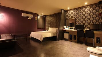 Chambre Deluxe avec lits jumeaux | Draps italiens Frette, couette en duvet d'oie, minibar, Wi-Fi gratuit