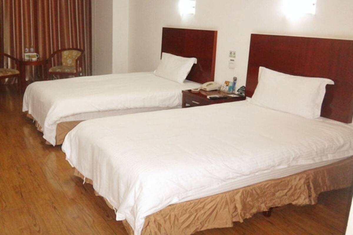 In-room safe, blackout drapes, iron/ironing board, WiFi (free)